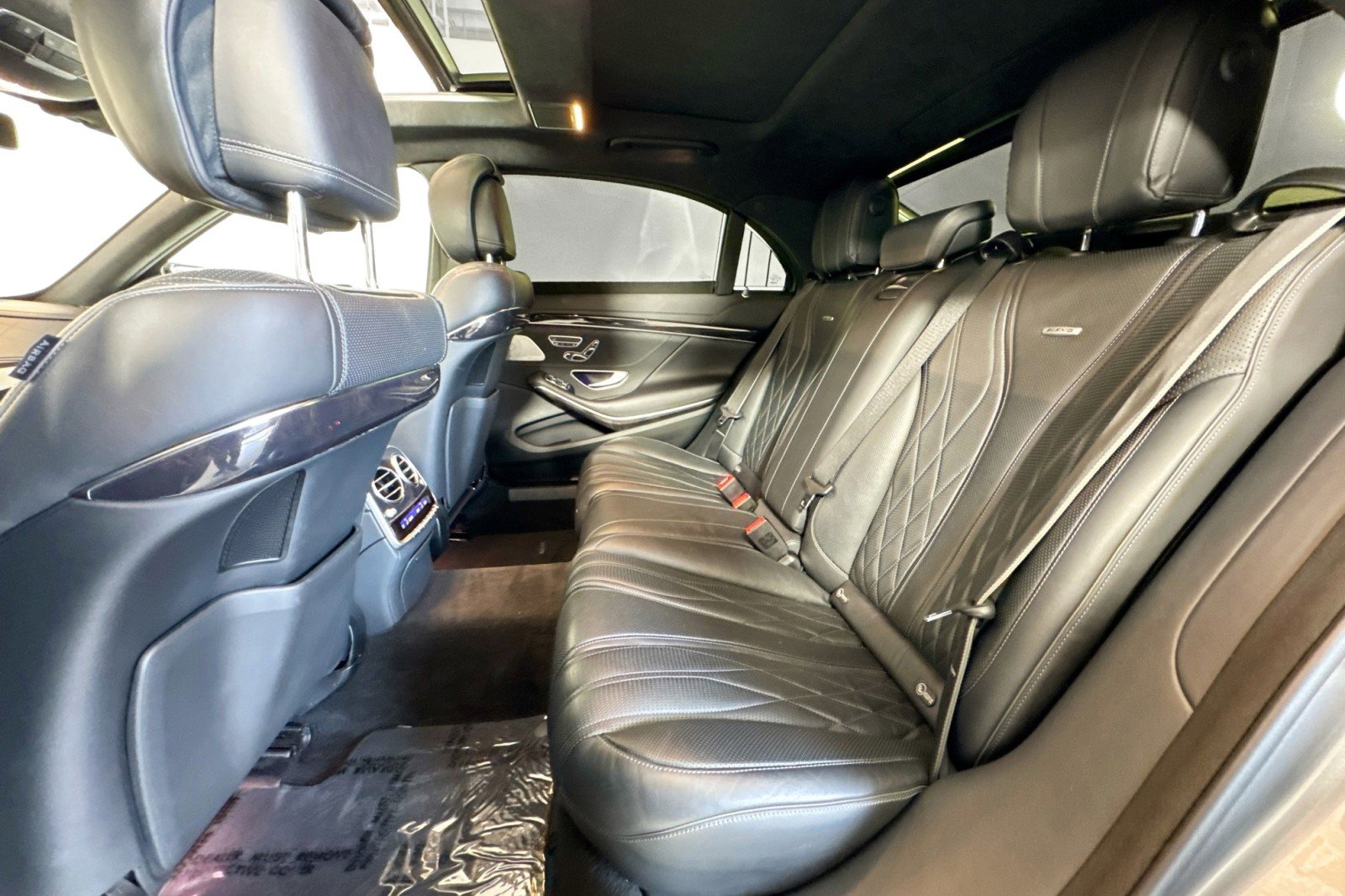 Used 2019 Mercedes-Benz S 63 AMG S 4MATIC Sedan image 23