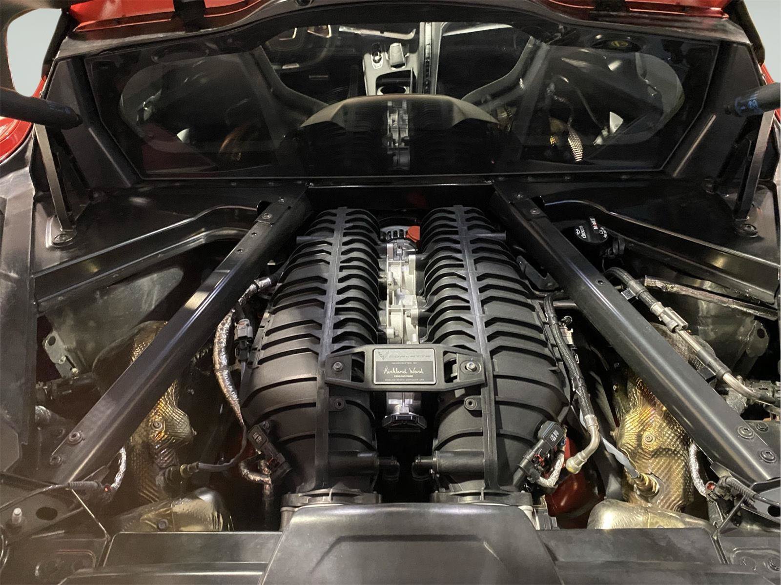 Used 2025 Chevrolet Corvette Z06 w/ Battery Protection Package RWD image 9