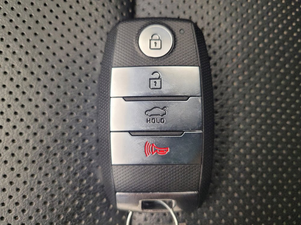 Used 2019 Kia Sorento SX image 32