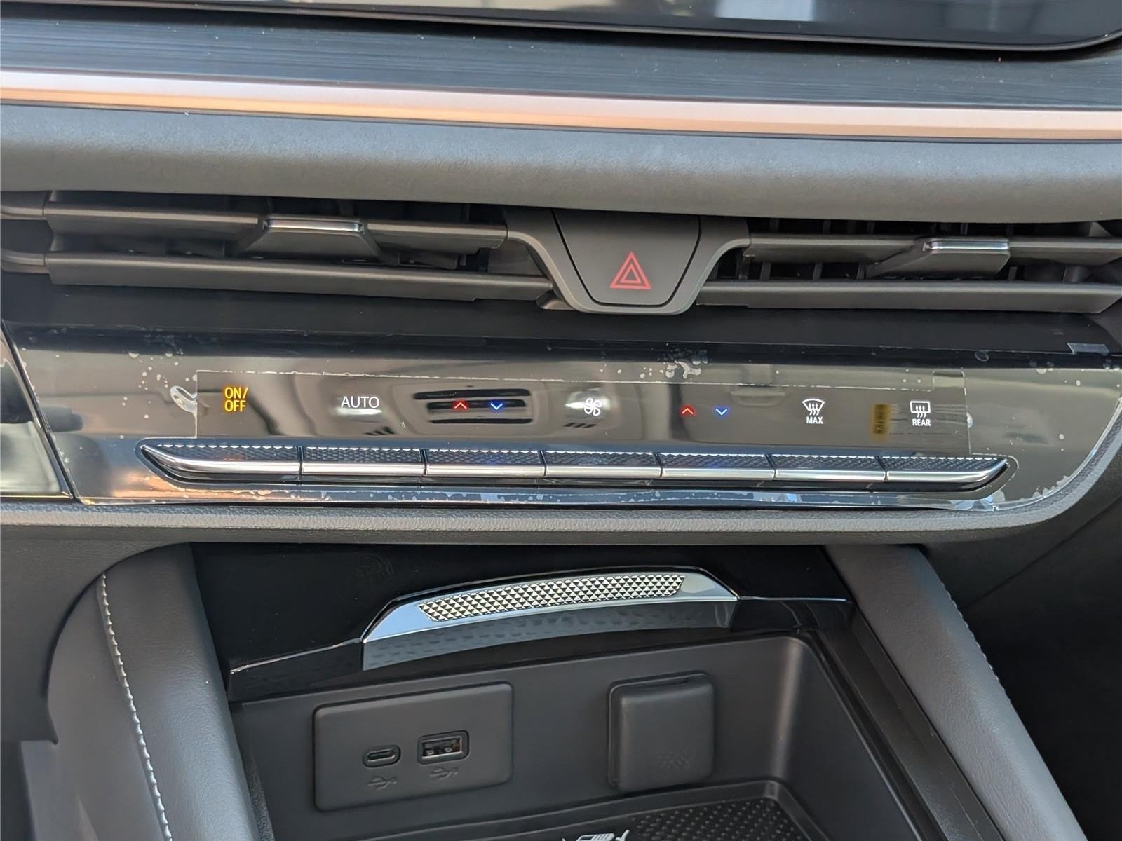 New 2026 Buick Envision Sport Touring AWD/4WD image 22