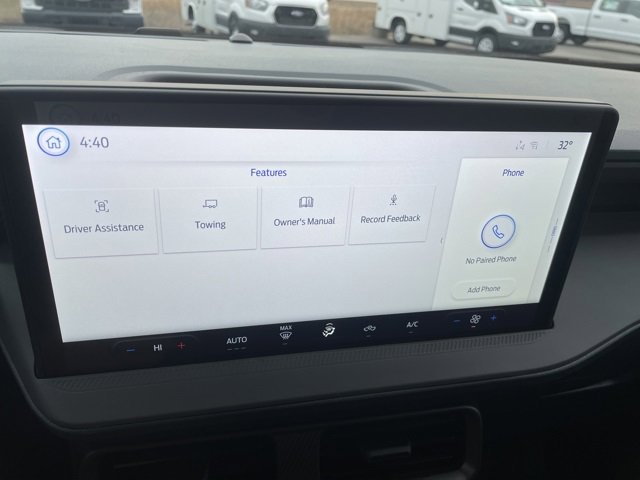 New 2025 Ford Maverick XL w/ Equipment Group 101A image 34