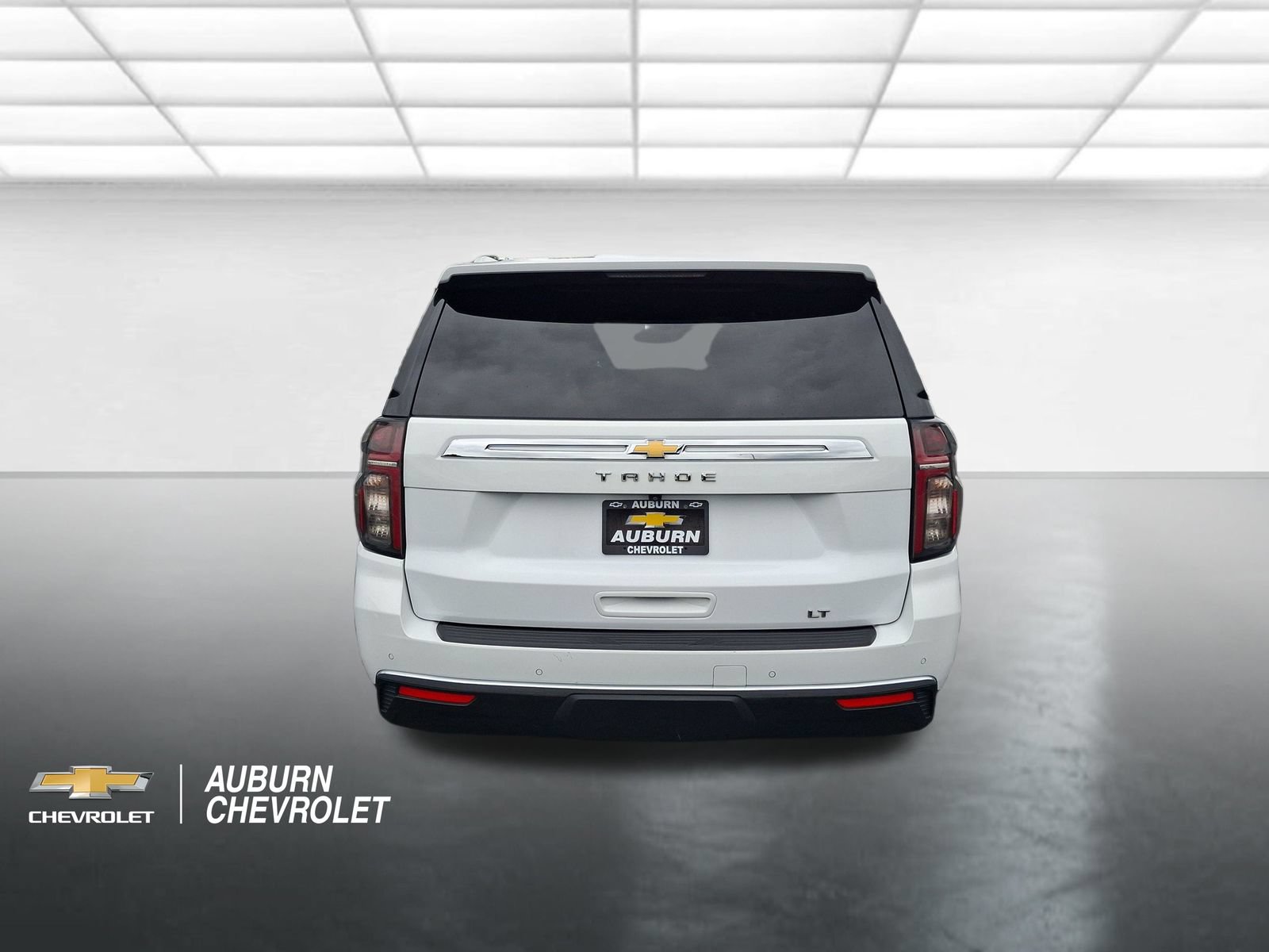 Used 2024 Chevrolet Tahoe LT AWD/4WD image 4
