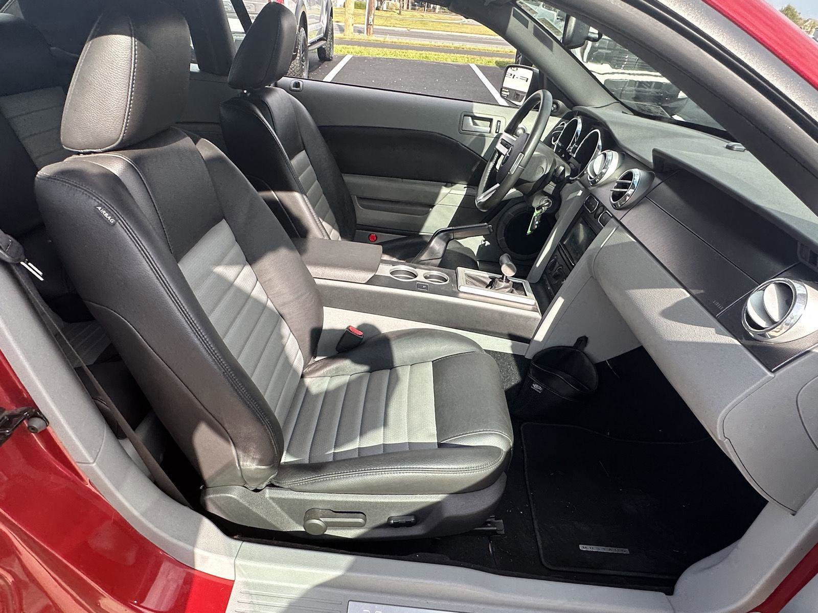 Used 2008 Ford Mustang GT Premium image 37