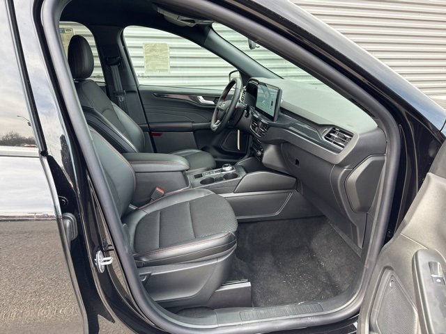New 2025 Ford Escape ST-Line w/ Equipment Group 301A image 35