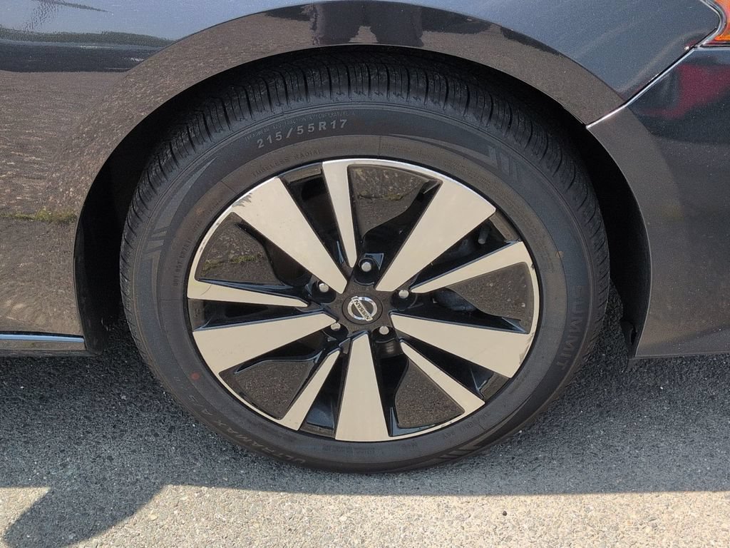 Used 2022 Nissan Altima 2.5 SV w/ SV Premium Package AWD/4WD image 28