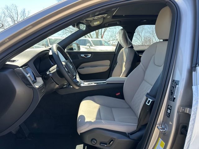 New 2026 Volvo XC60 T8 Plus w/ Protection Package Premier AWD/4WD image 15