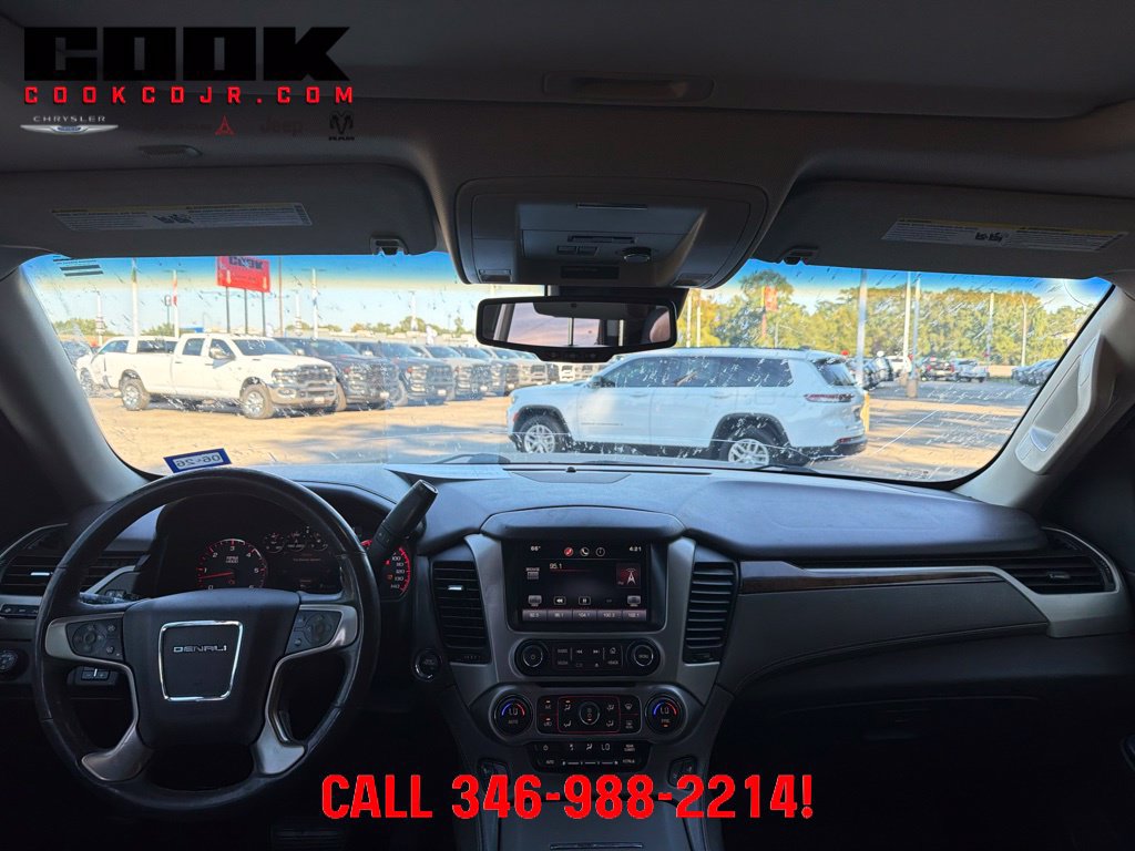Used 2015 GMC Yukon Denali w/ Premium Package RWD image 11