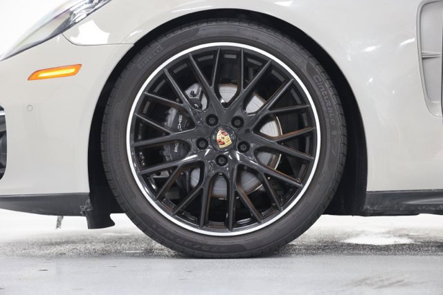 Used 2023 Porsche Panamera Platinum Edition RWD image 12