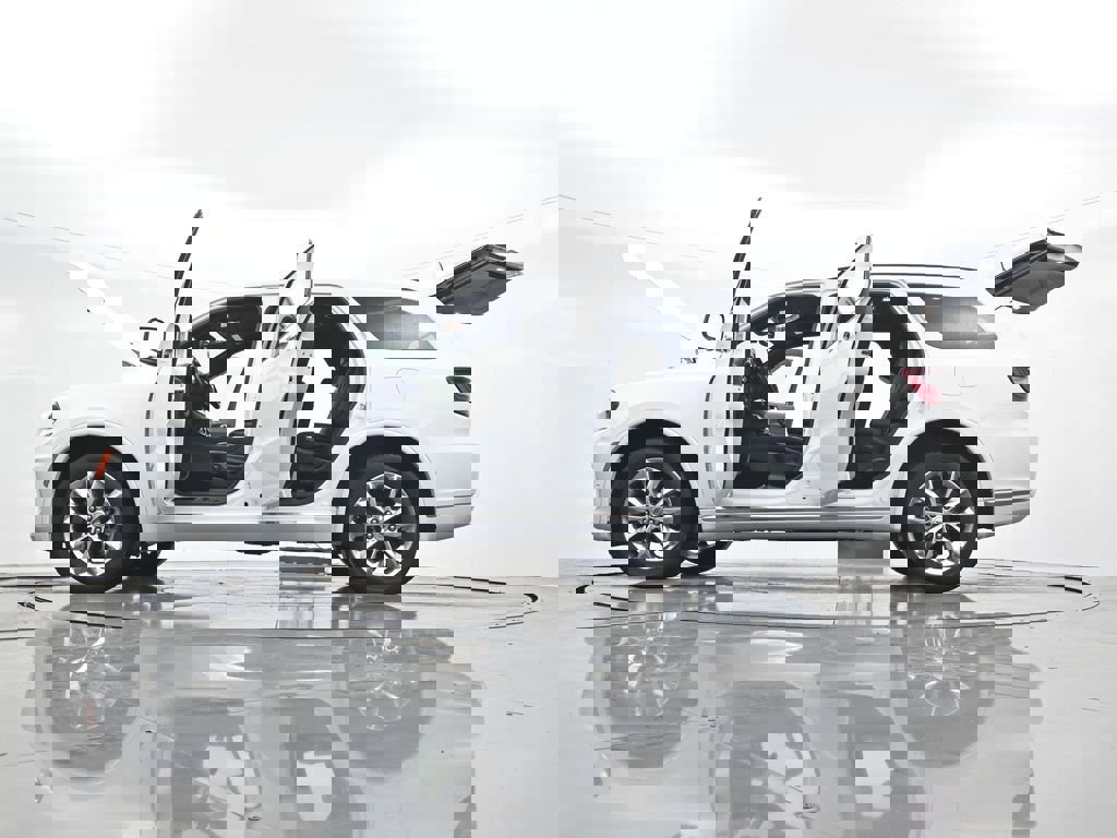 Used 2023 Dodge Durango Citadel image 46