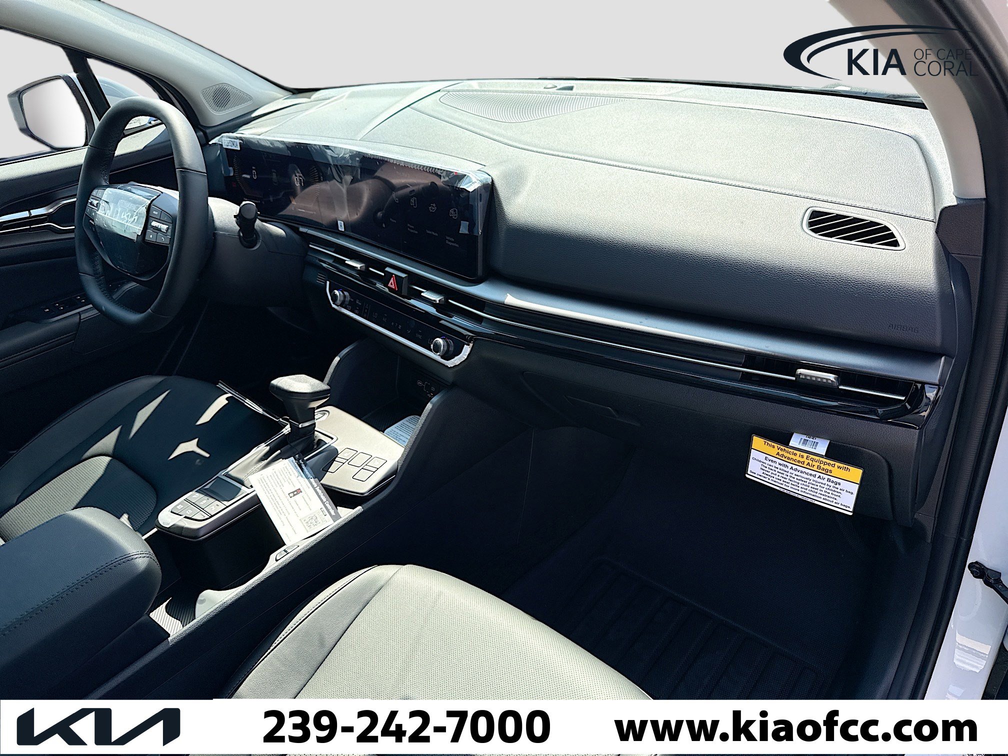 New 2026 Kia Sportage EX image 13