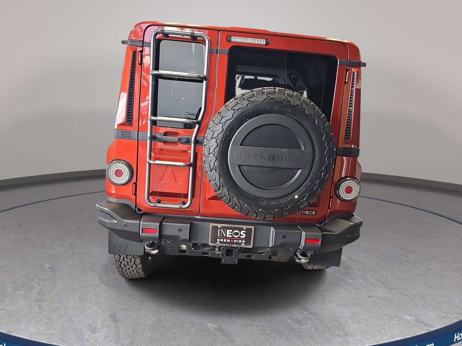 Used 2025 INEOS Grenadier AWD/4WD image 5