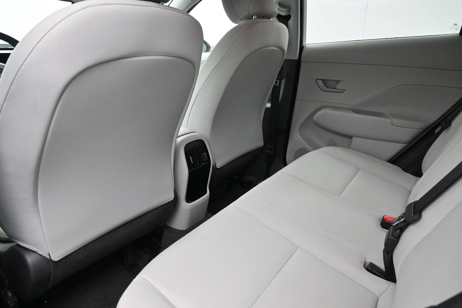 Certified 2024 Hyundai Kona SEL FWD image 20