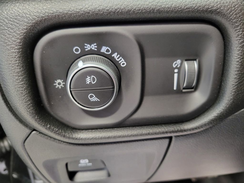 New 2026 RAM 1500 Big Horn w/ Night Edition image 11