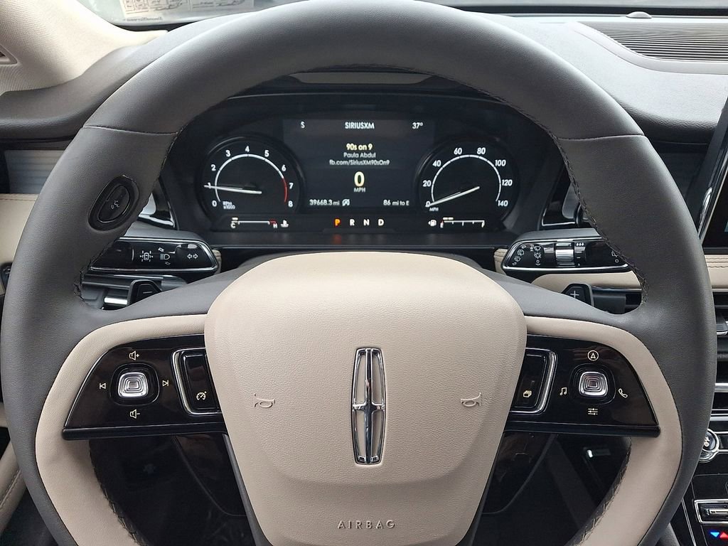 Certified 2022 Lincoln Corsair AWD w/ Equipment Group 101A image 21