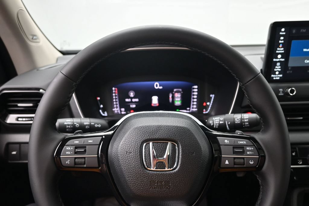 New 2026 Honda Pilot Touring image 10