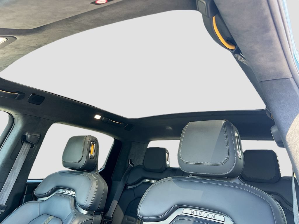 Used 2023 Rivian R1T Adventure AWD/4WD image 23