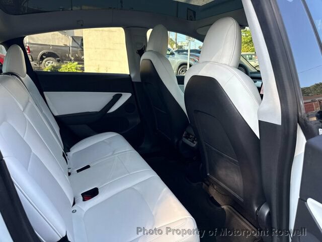 Used 2021 Tesla Model Y Performance AWD/4WD image 19