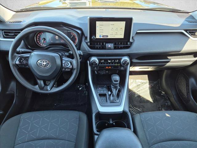 Used 2025 Toyota RAV4 XLE FWD image 16