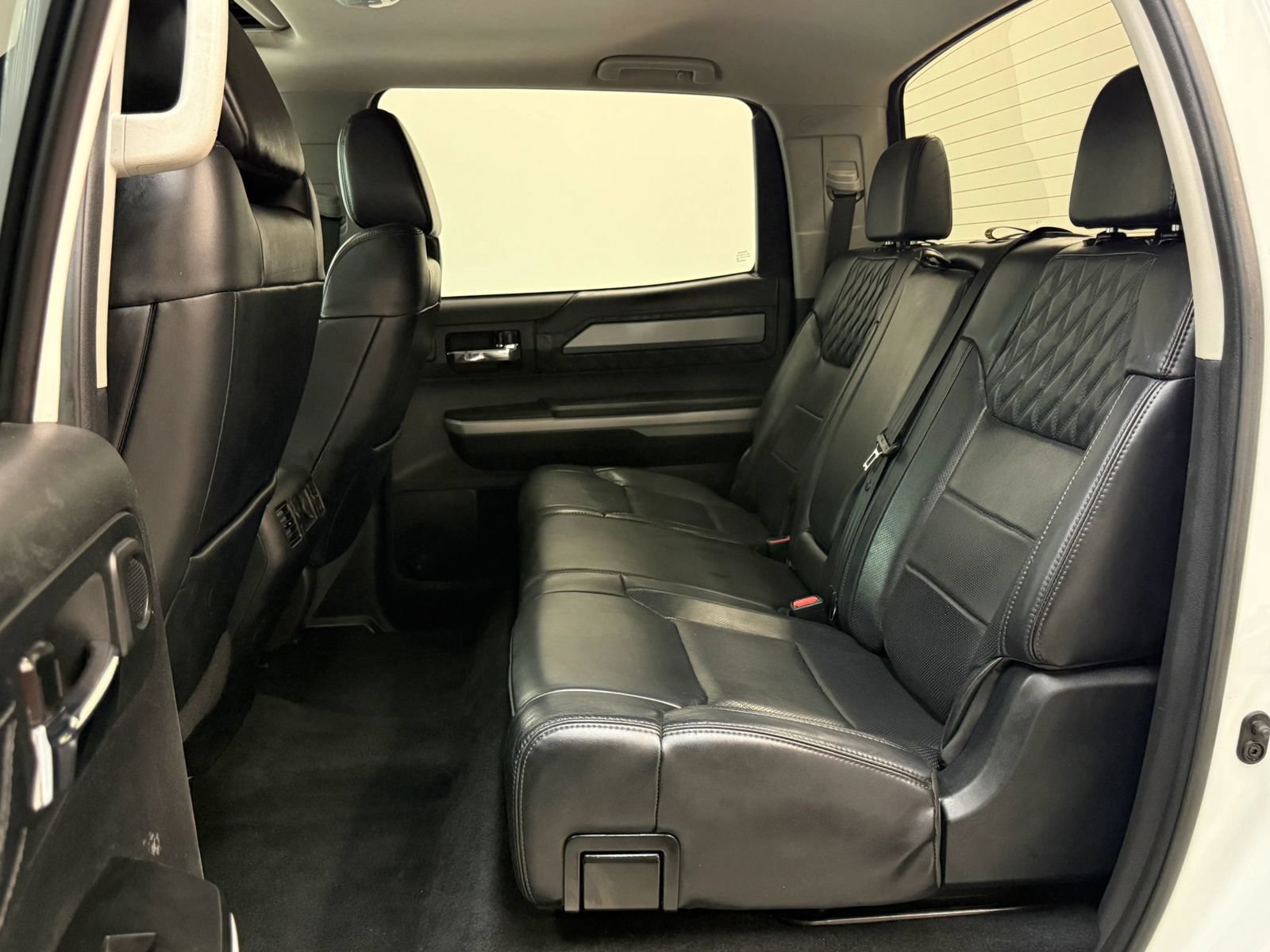 Used 2018 Toyota Tundra Platinum AWD/4WD image 18