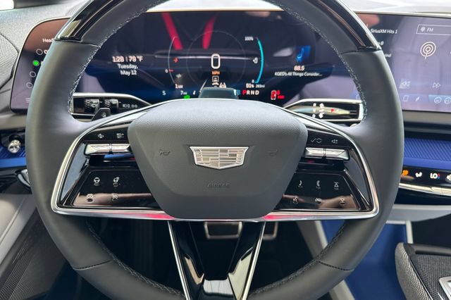 New 2026 Cadillac Optiq Luxury 2 w/ LPO, Floor Liner Package AWD/4WD image 23