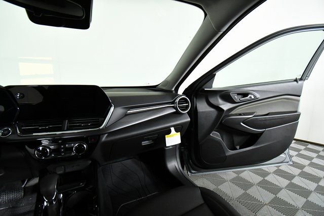 New 2026 Chevrolet Trax ACTIV w/ Driver Confidence Package image 20