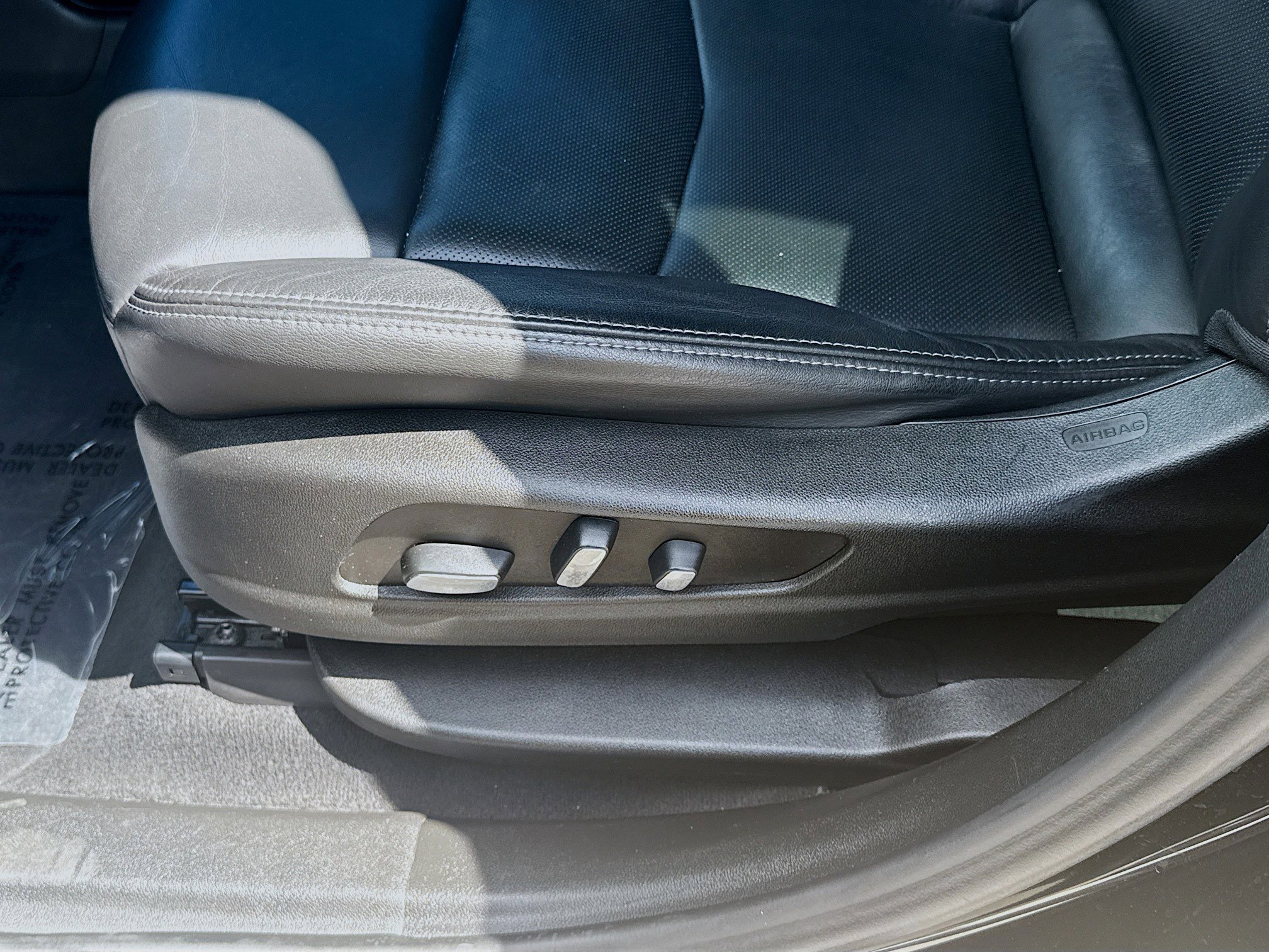 Used 2023 Cadillac XT6 Sport image 18