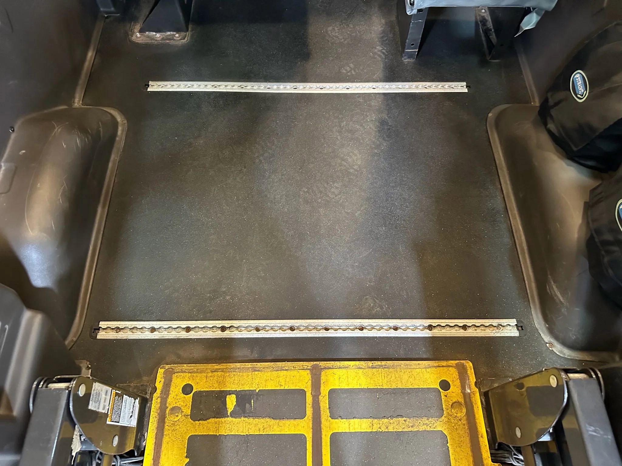 Used 2015 Ford Transit 250 148 Medium Roof RWD image 55