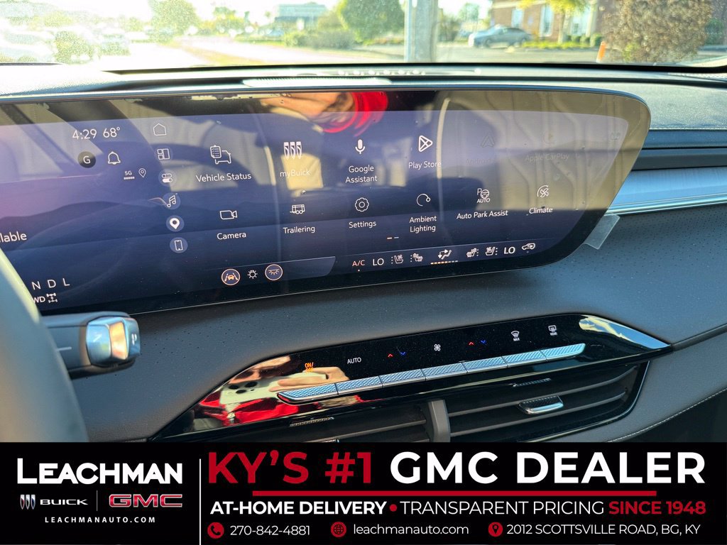 New 2027 Buick Enclave Avenir w/ LPO, Floor Liner Package AWD/4WD image 23