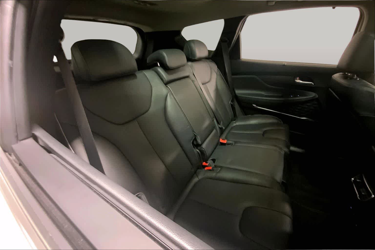 Used 2022 Hyundai Santa Fe Limited w/ Cargo Package AWD/4WD image 19
