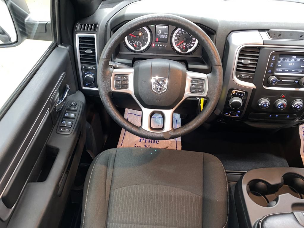 Used 2022 RAM 1500 Warlock AWD/4WD image 25