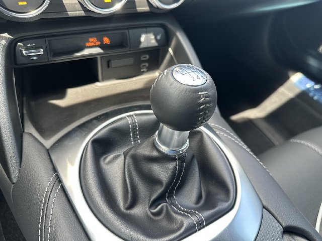 Used 2026 MAZDA MX-5 Miata RF Grand Touring RWD image 29