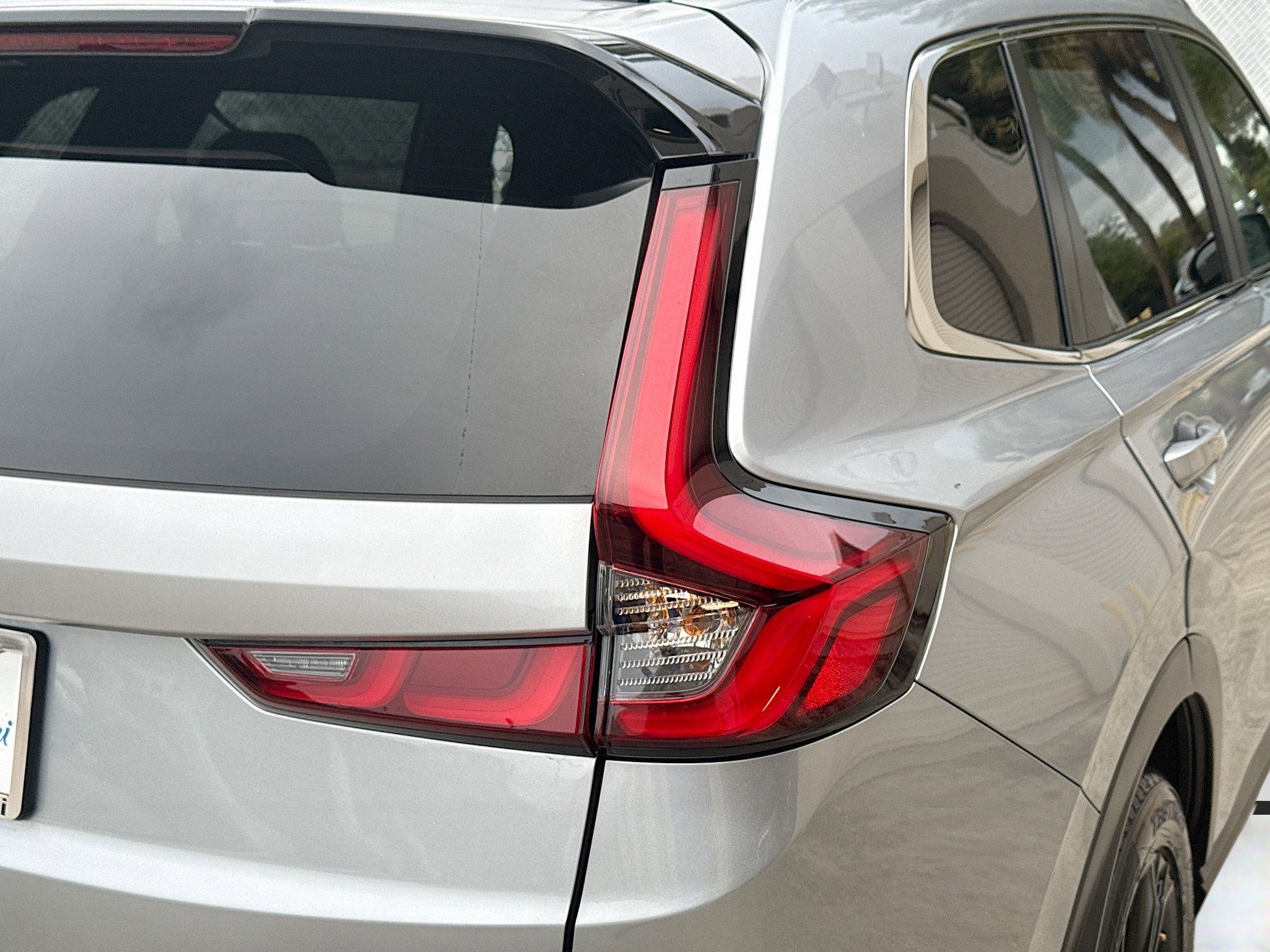 Used 2024 Honda CR-V Sport Touring image 29