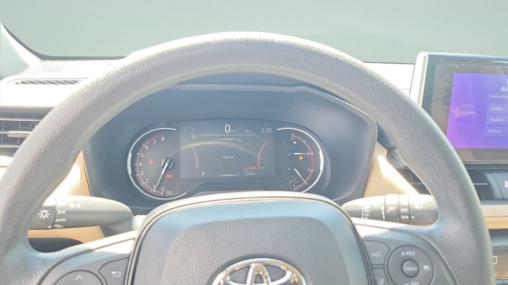 Certified 2025 Toyota RAV4 XLE w/ Convenience Package FWD image 27
