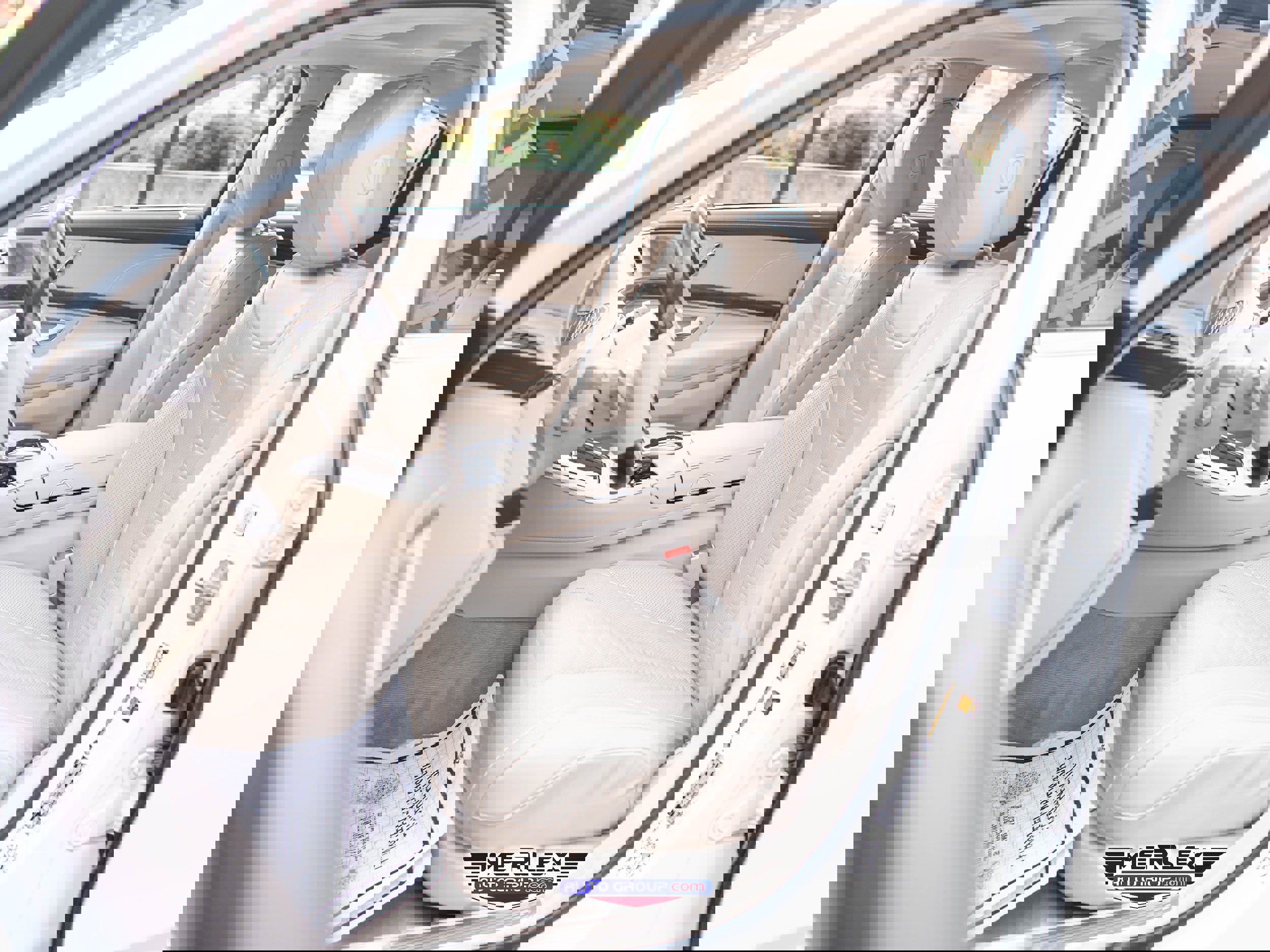 Used 2019 Mercedes-Benz S 560 4MATIC Sedan image 16