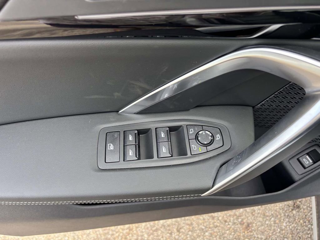 New 2026 BMW X1 xDrive28i w/ Technology Package image 13