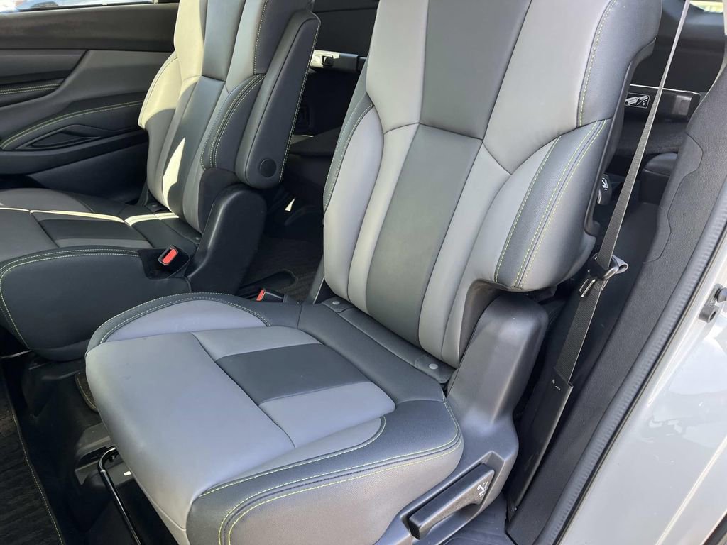 Used 2024 Subaru Ascent Onyx Edition image 20