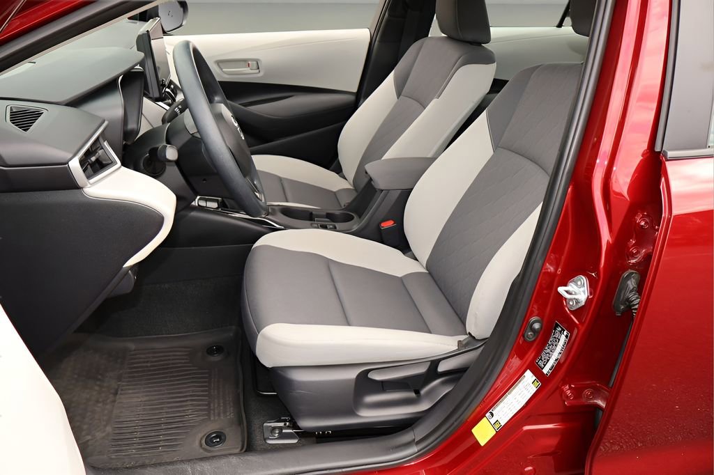 Certified 2023 Toyota Corolla LE FWD image 11