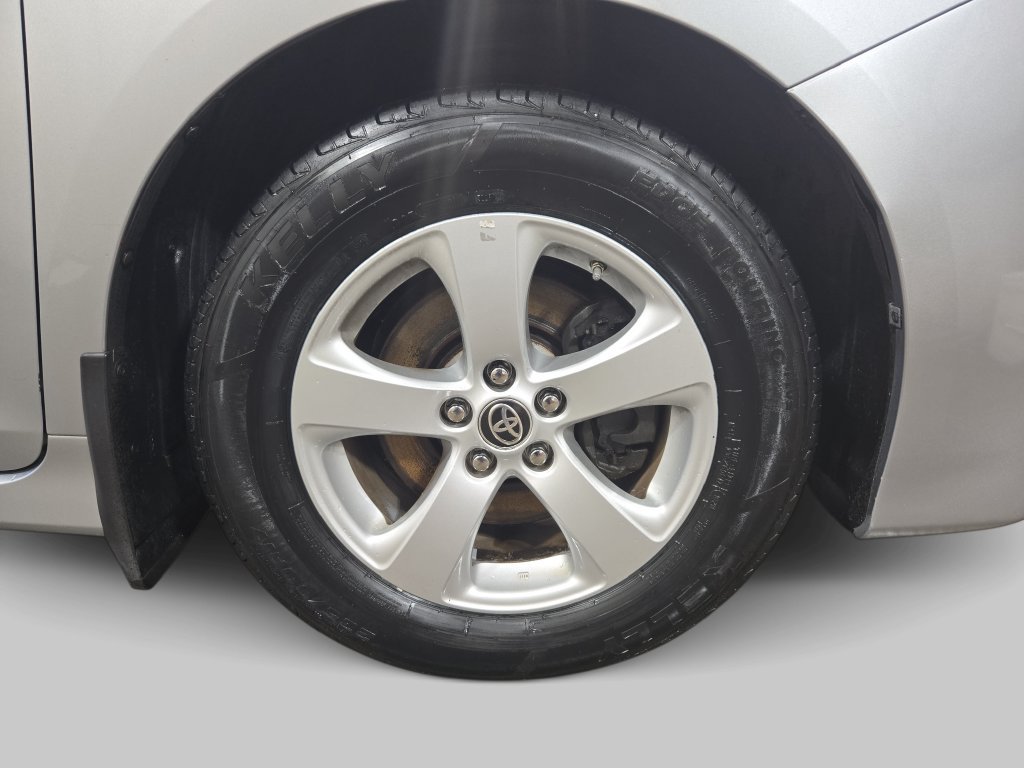 Used 2020 Toyota Sienna L FWD image 37