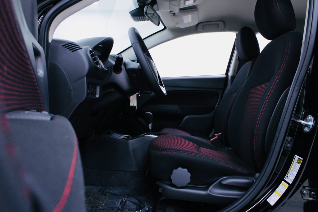 Used 2024 Mitsubishi Mirage G4 Black Edition image 3