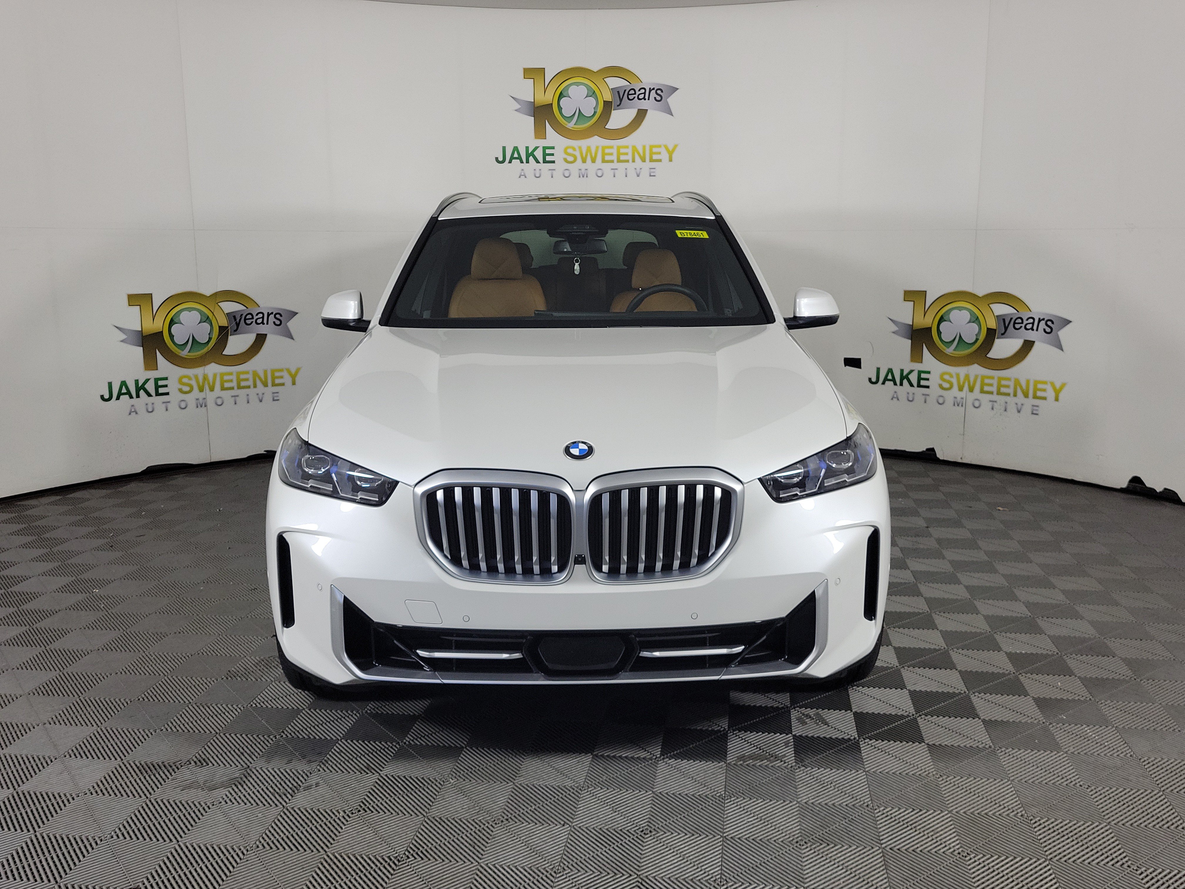 Certified 2026 BMW X5 xDrive40i AWD/4WD image 2