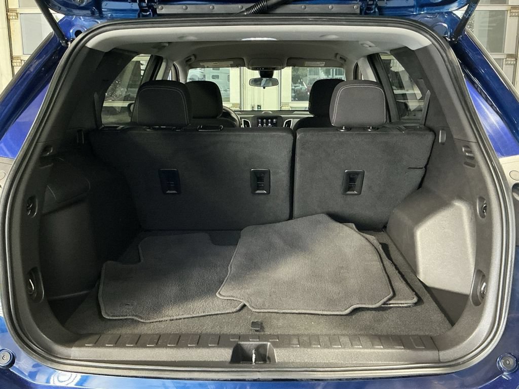 Used 2023 Chevrolet Equinox LS w/ LS Convenience Package FWD image 25