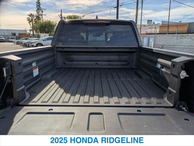 Certified 2025 Honda Ridgeline Black Edition image 23