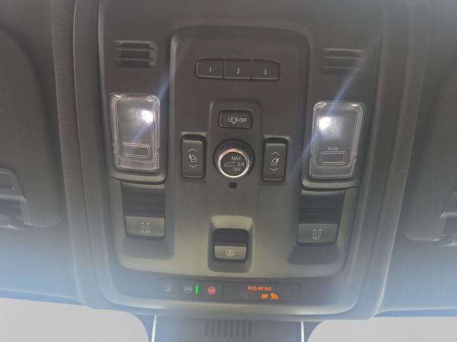 Used 2024 Chevrolet Tahoe LT w/ LT Signature Package AWD/4WD image 36