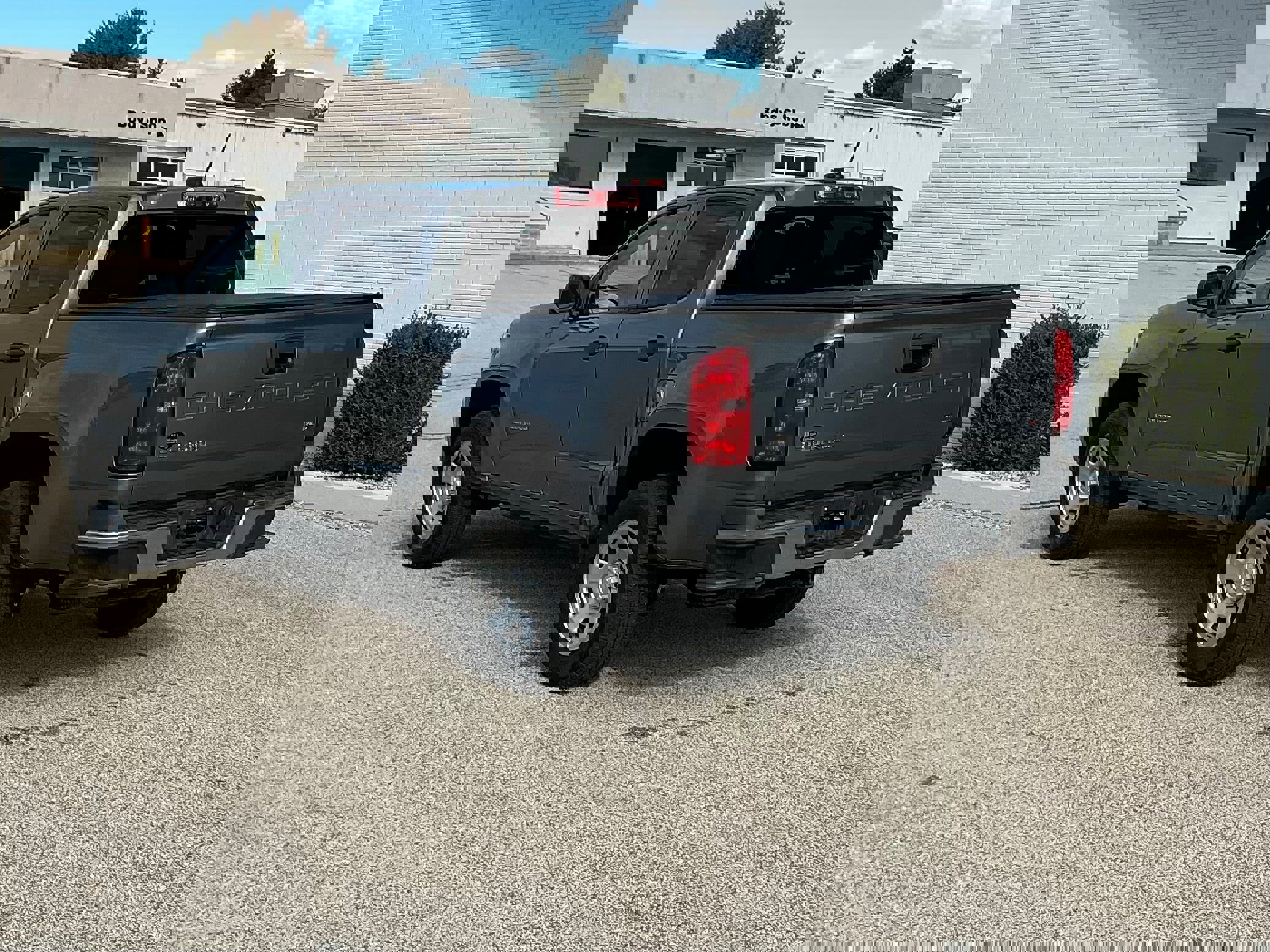 Certified 2022 Chevrolet Colorado W/T w/ WT Convenience Package image 3