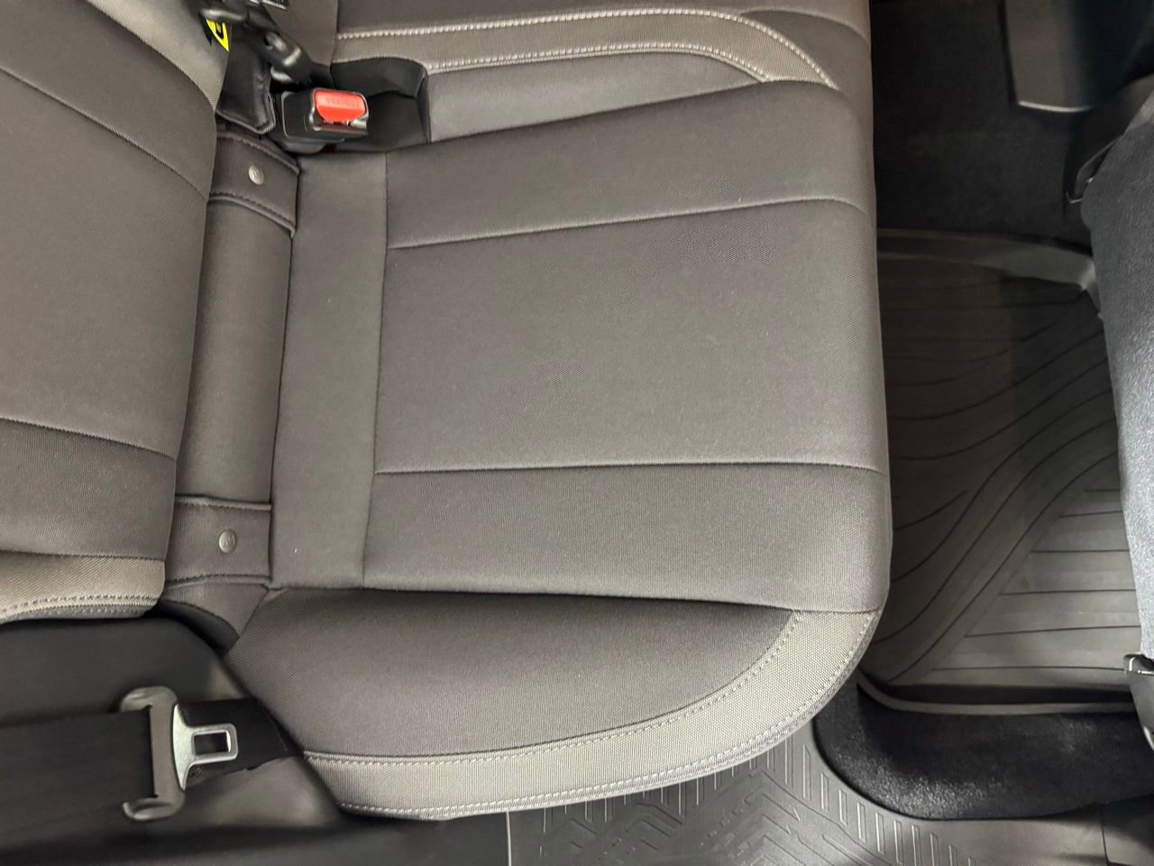 Used 2025 Subaru Crosstrek 2.0i Premium image 37