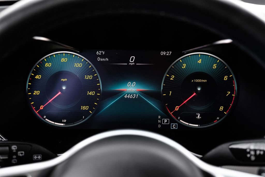 Used 2022 Mercedes-Benz GLC 300 w/ Premium Package Lite image 17