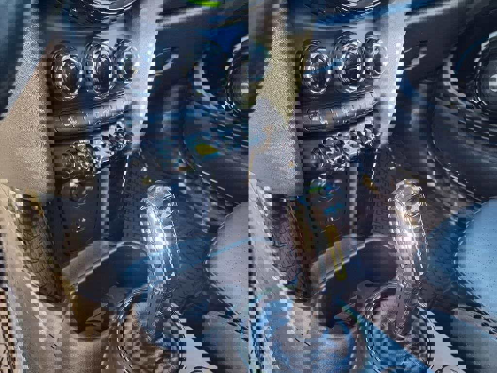 Used 2022 MINI Cooper SE image 27