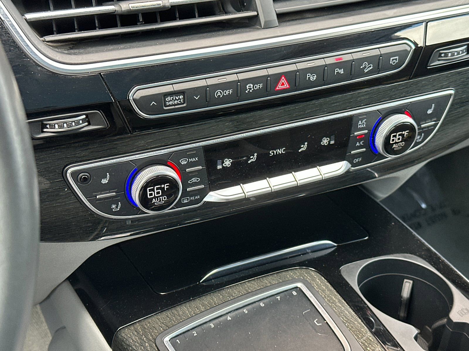 Used 2019 Audi Q7 3.0T Premium Plus AWD/4WD image 22