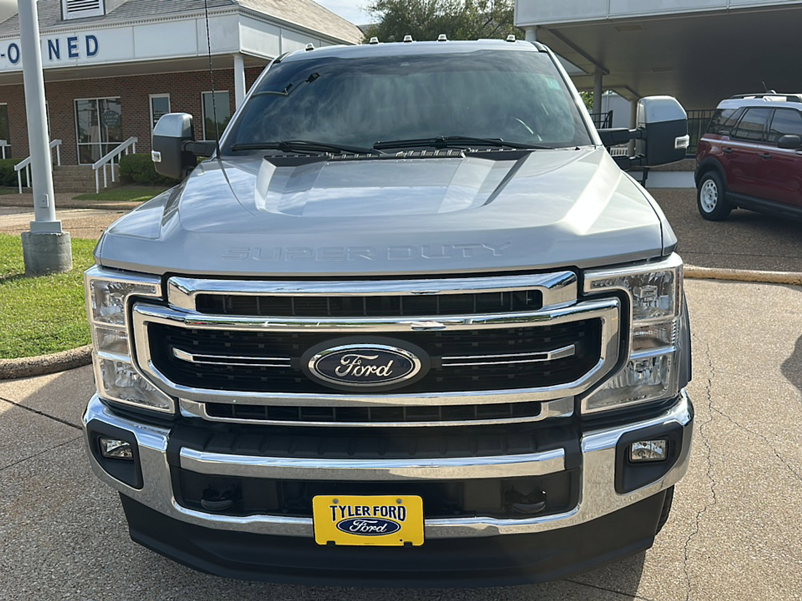 Used 2022 Ford F250 Lariat w/ Lariat Ultimate Package image 3