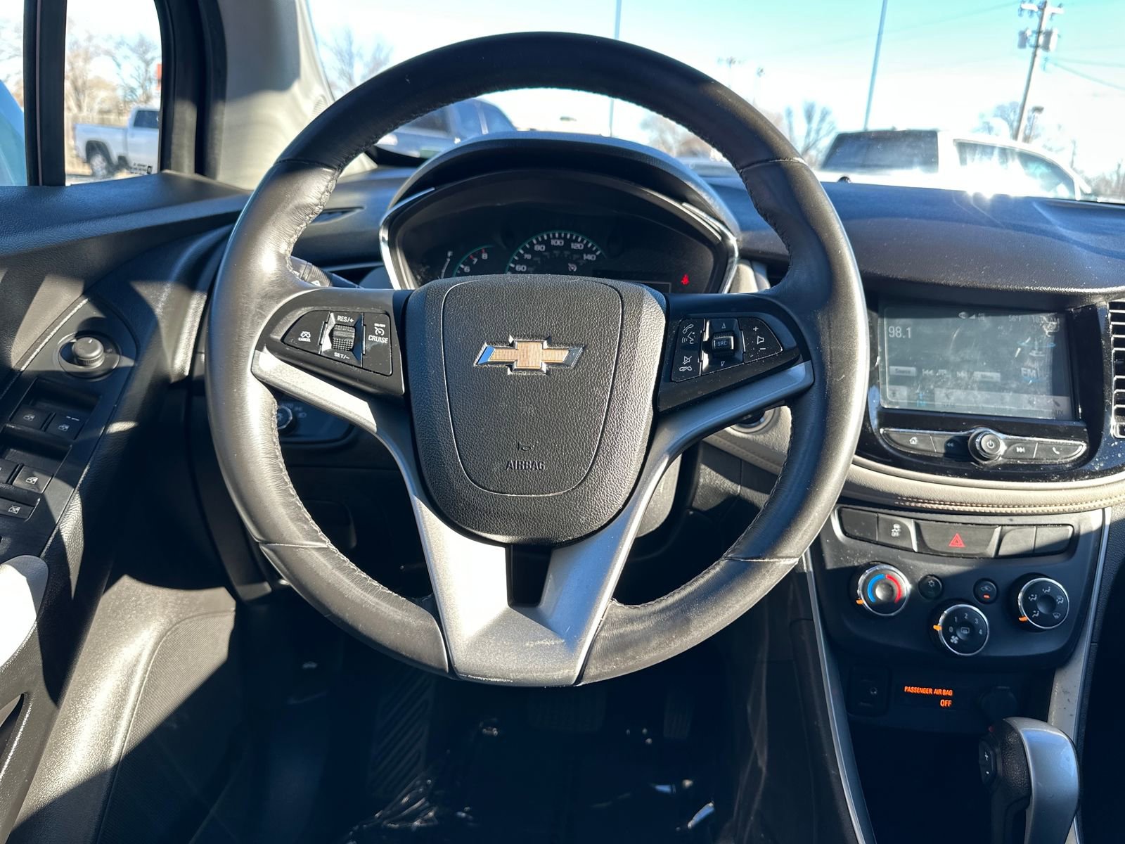 Used 2017 Chevrolet Trax LT w/ LT Convenience Package image 22